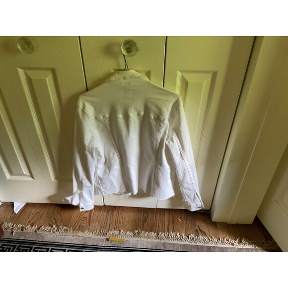 NWT Joes Jeans White Jean Jacket Raw Hem  Jean Size S - Picture 2 of 8